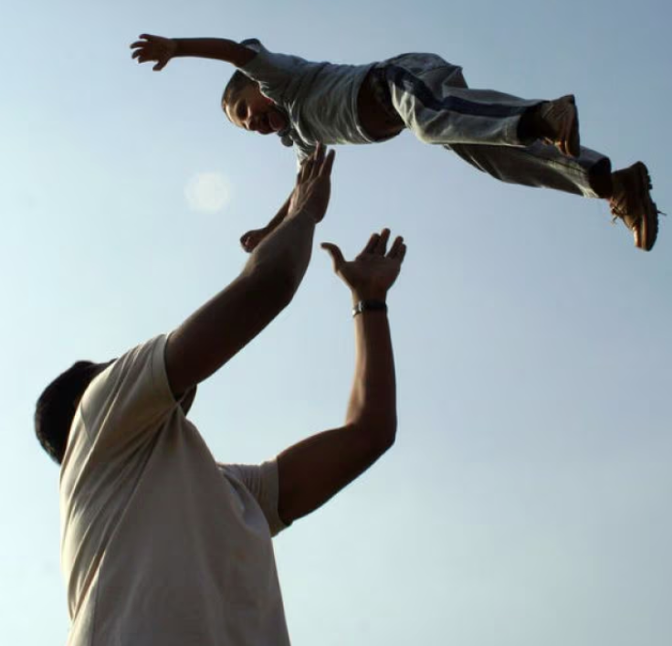 Single Dads Group: Empowering Fathers for Healthier Lives